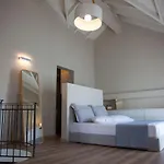 Lithostroto Loft Apartment *